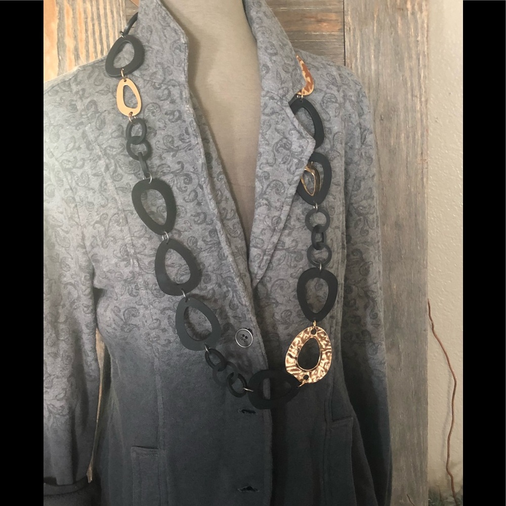 Necklace - Picture 2 of 4